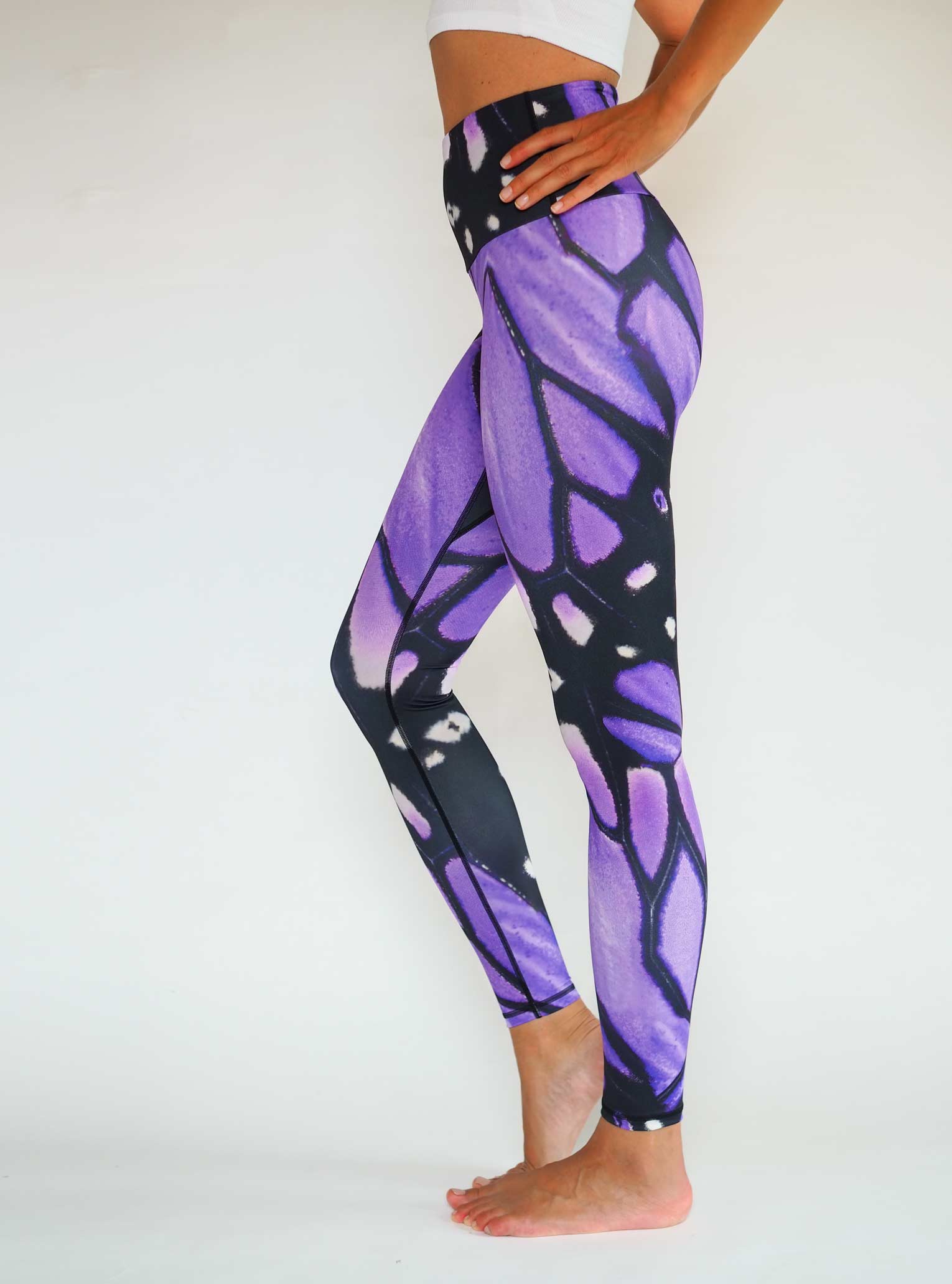 Gr. M - Yoga Leggings LILAC BUTTERFLY