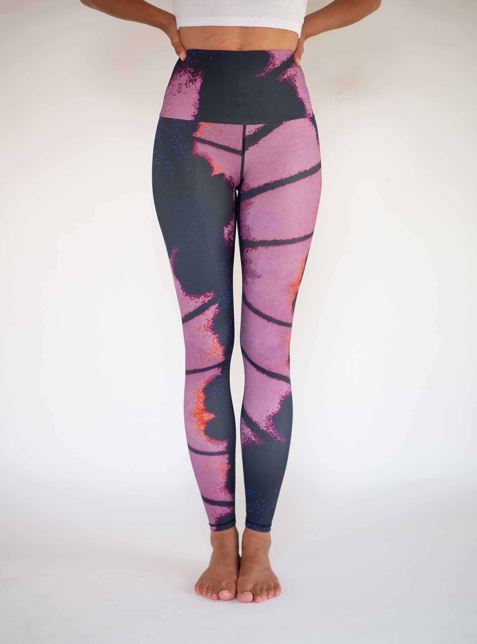 Gr. M - Yoga Leggings BERRY BUTTERFLY