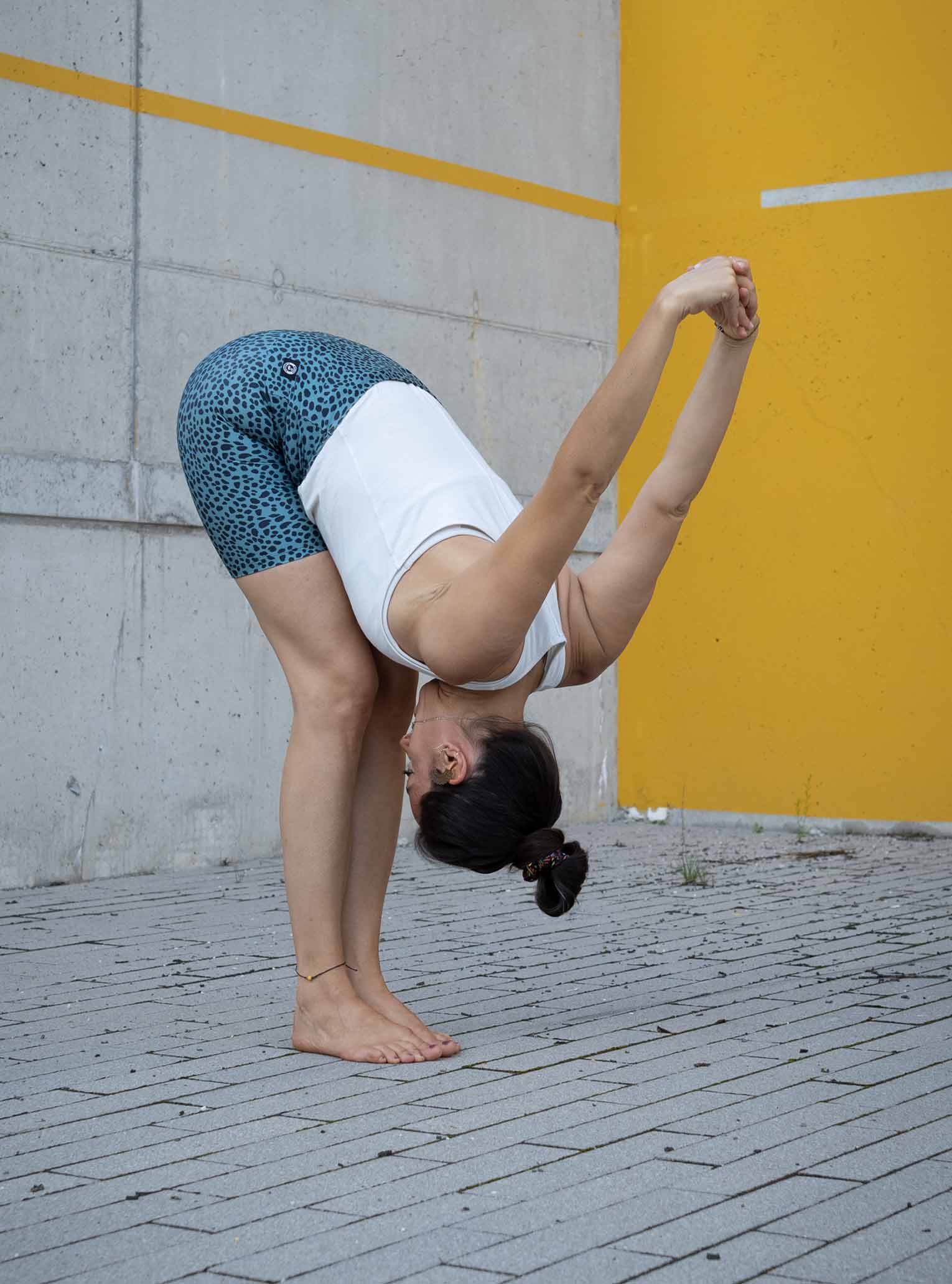 Yoga Shorts LEO