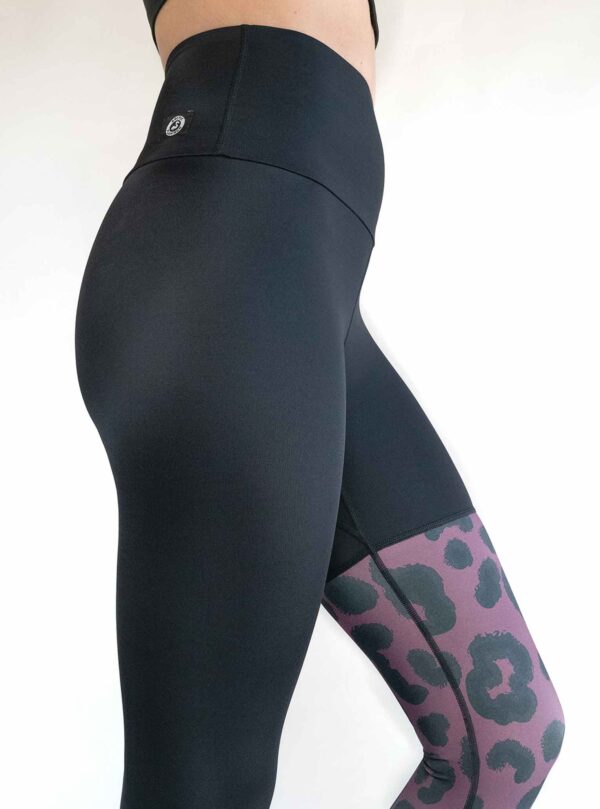 Leopard print yoga leggigns